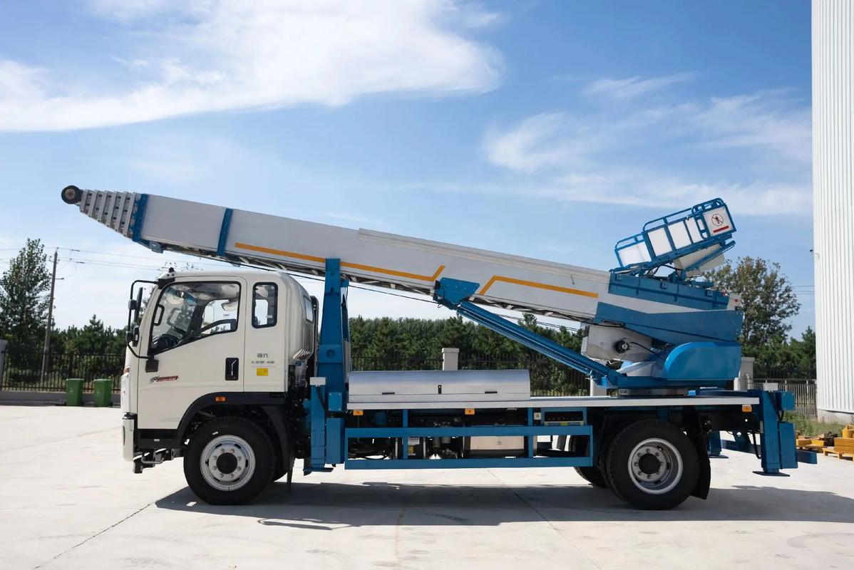 惠城云梯上料车租赁费用